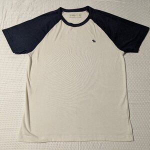 Abercrombie & Fitch Blue/White  Vintage T-Shirt (Medium) Great Condition